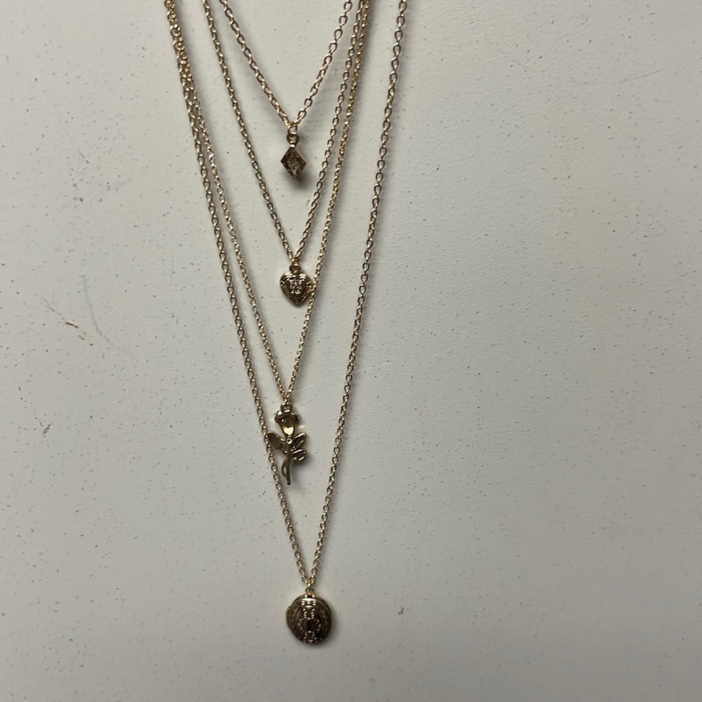 NWT Guess/Marciano Necklace